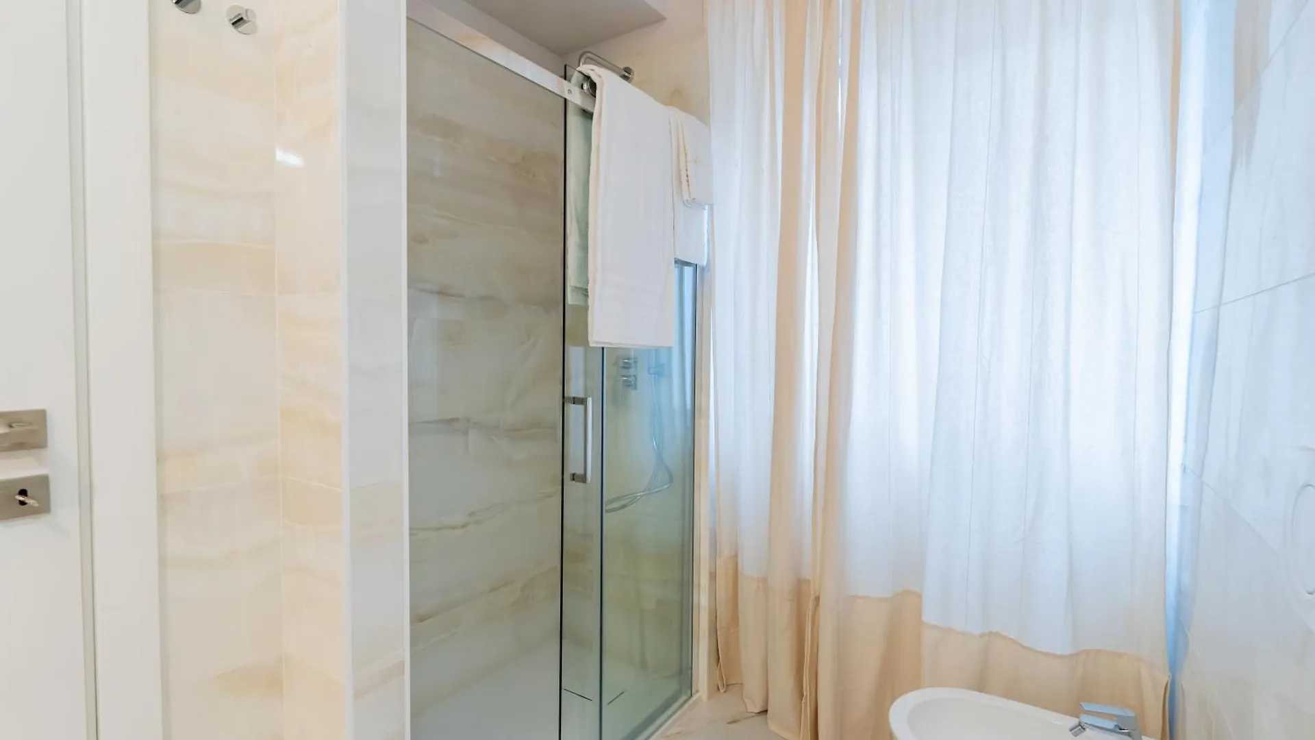 فندق مبيت وإفطار ميلان Palmanova Suites