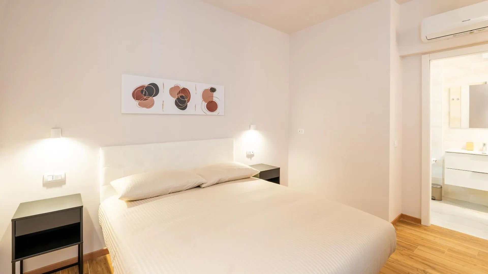 Palmanova Suites Milan 0*,